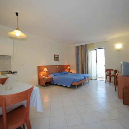 Golden View 4* リンドス