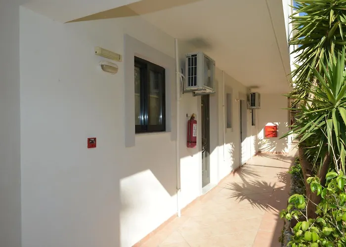 شقة فندقية Golden View لينثوس