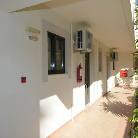 Apart-hotel Golden View Líndos