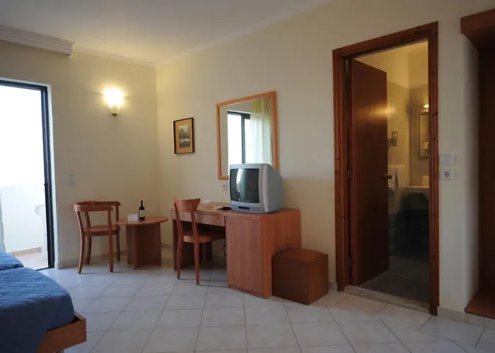 Golden View Hotel apartamentowy 4*