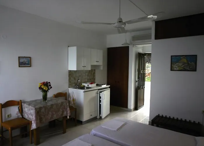 Golden View Hotel apartamentowy Líndos