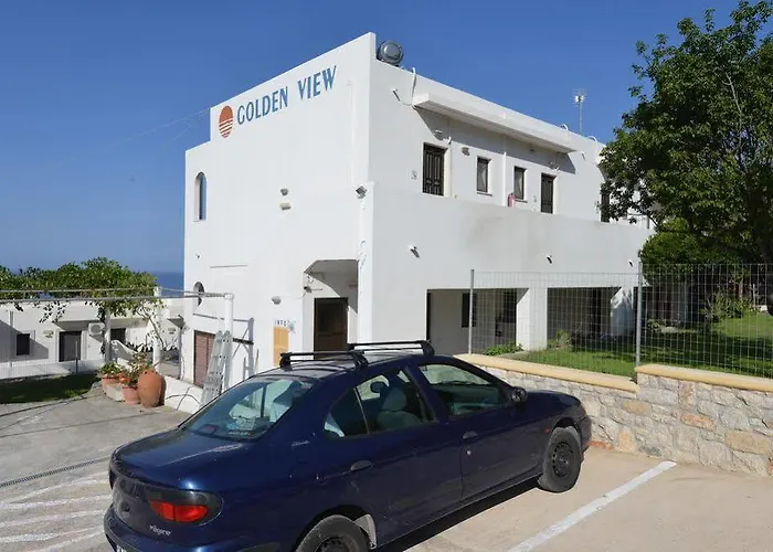 Hotel apartamentowy Golden View