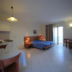 Aparthotel Golden View 4*