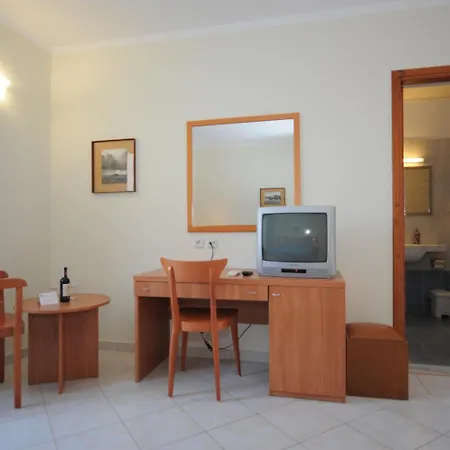 شقة فندقية Golden View 4*