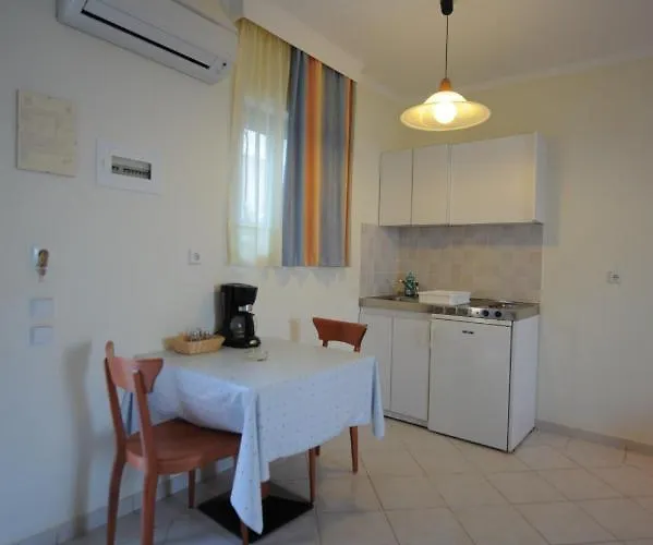 شقة فندقية Golden View 4*