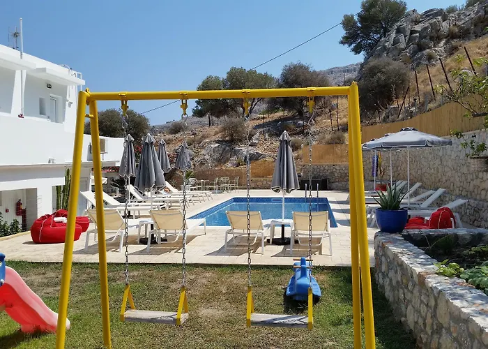 Golden View 4* لينثوس