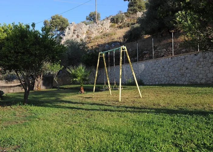 Lägenhetshotell Golden View 4*