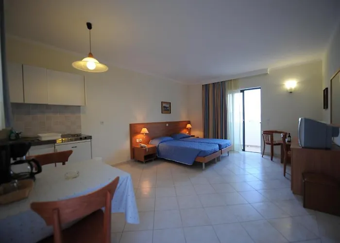 شقة فندقية Golden View 4*